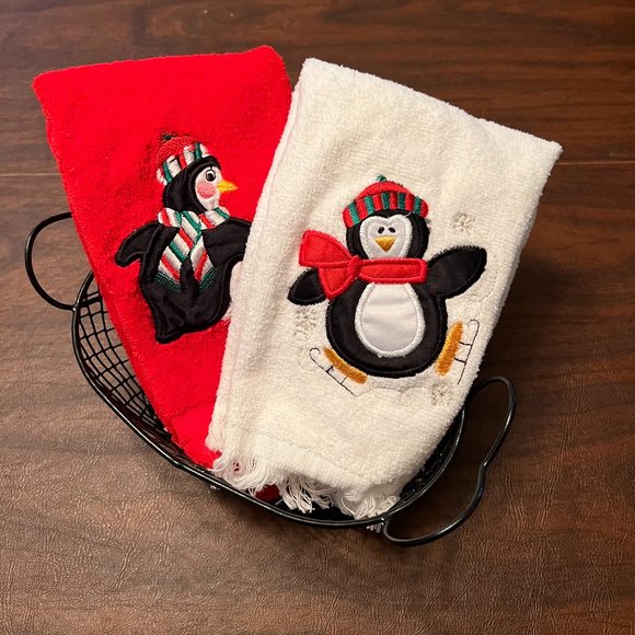 Christmas hand towel set of 2 embroidered design with black basket - Picture 1 of 3